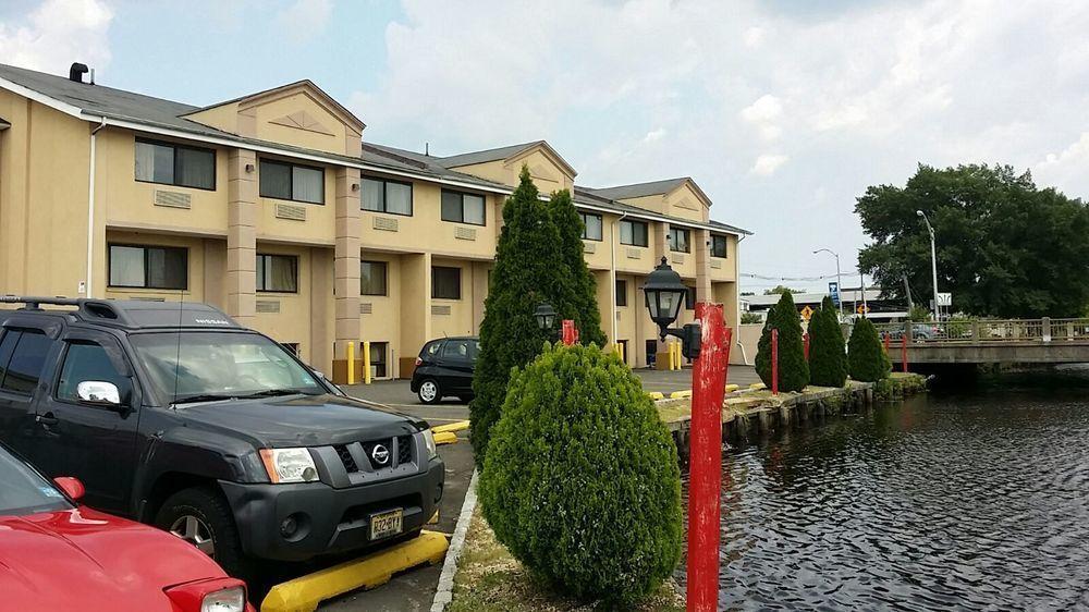 Red Carpet Inn Toms River Exterior photo