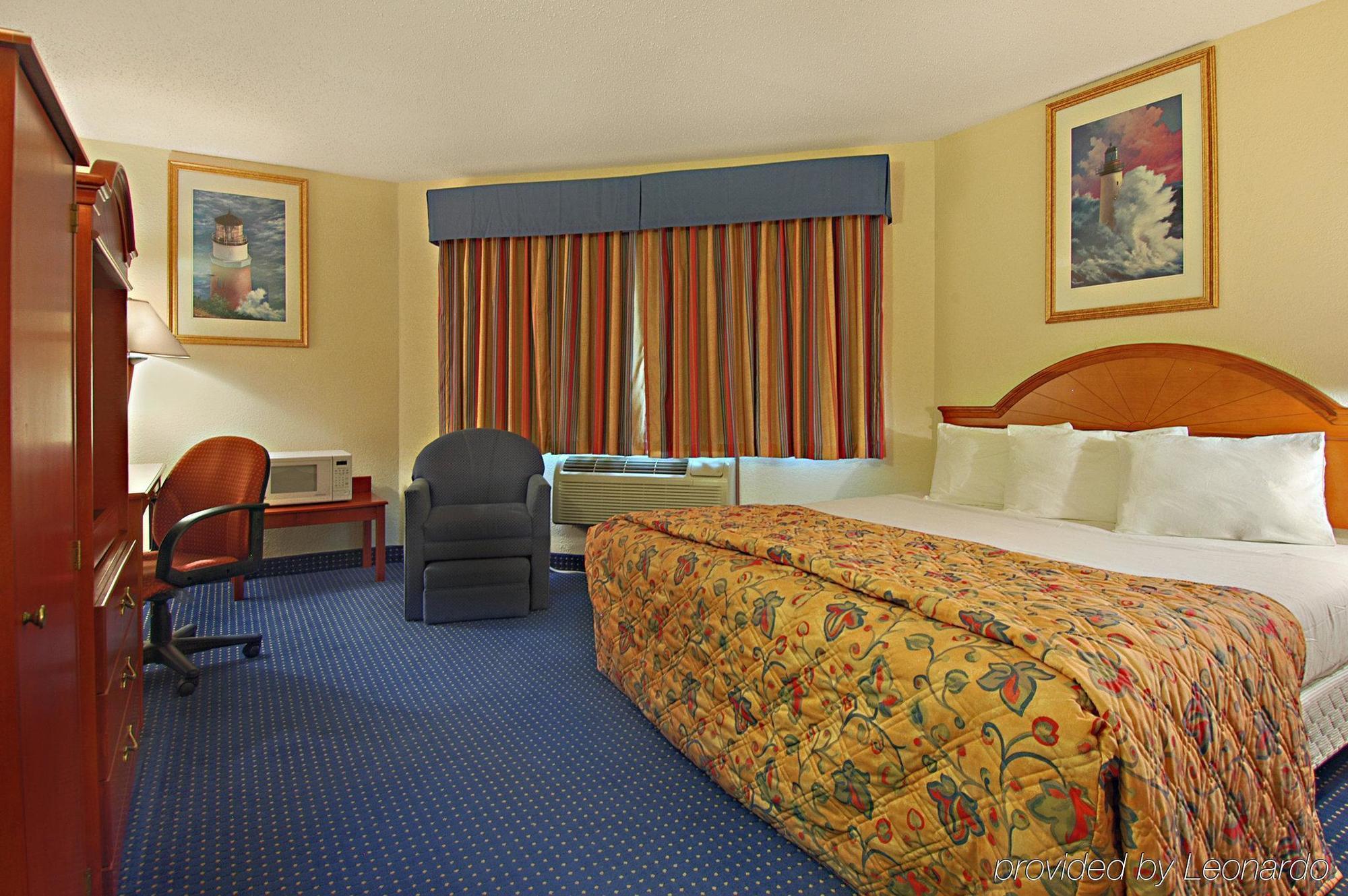 Red Carpet Inn Toms River Room photo