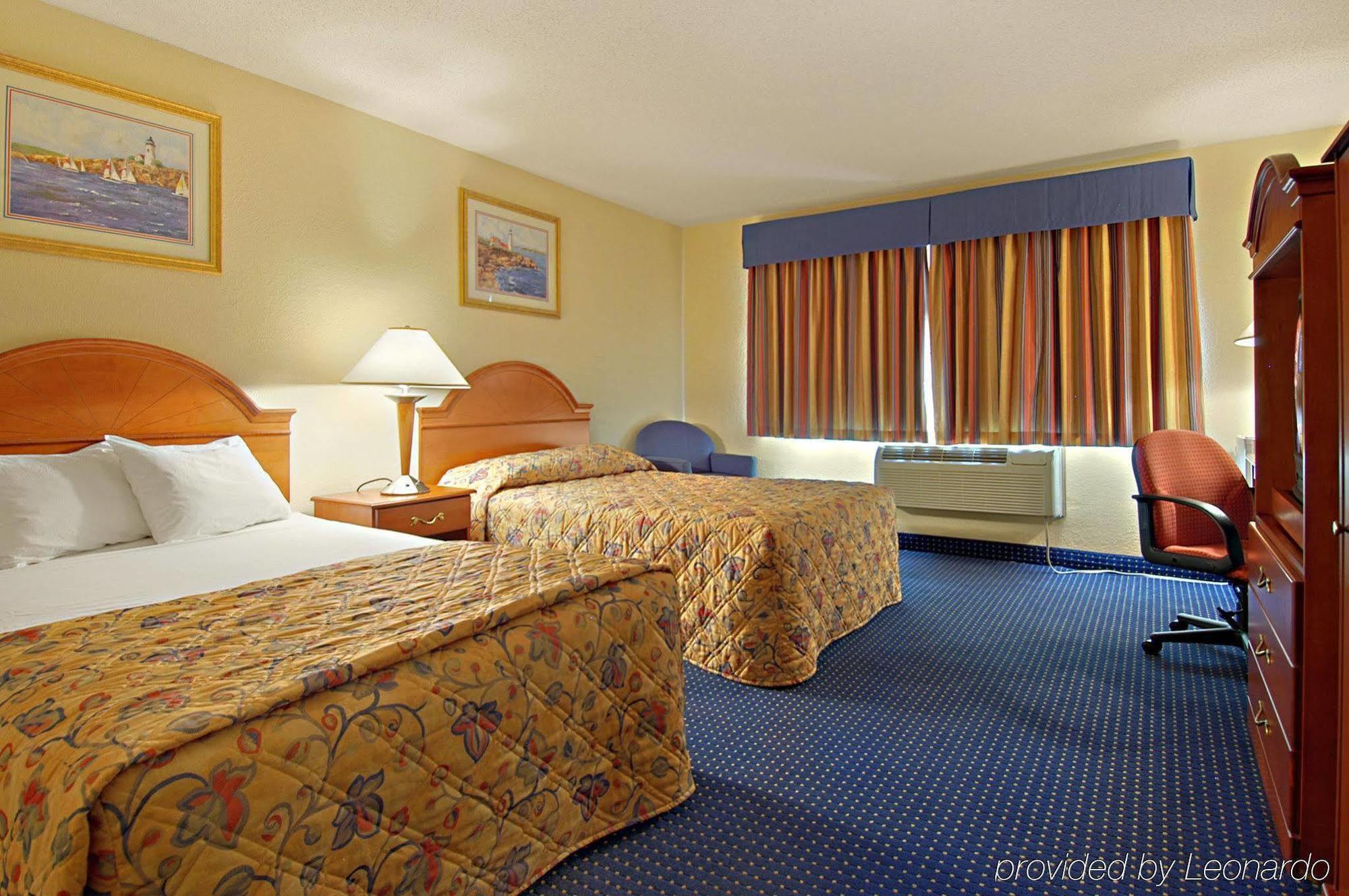 Red Carpet Inn Toms River Room photo